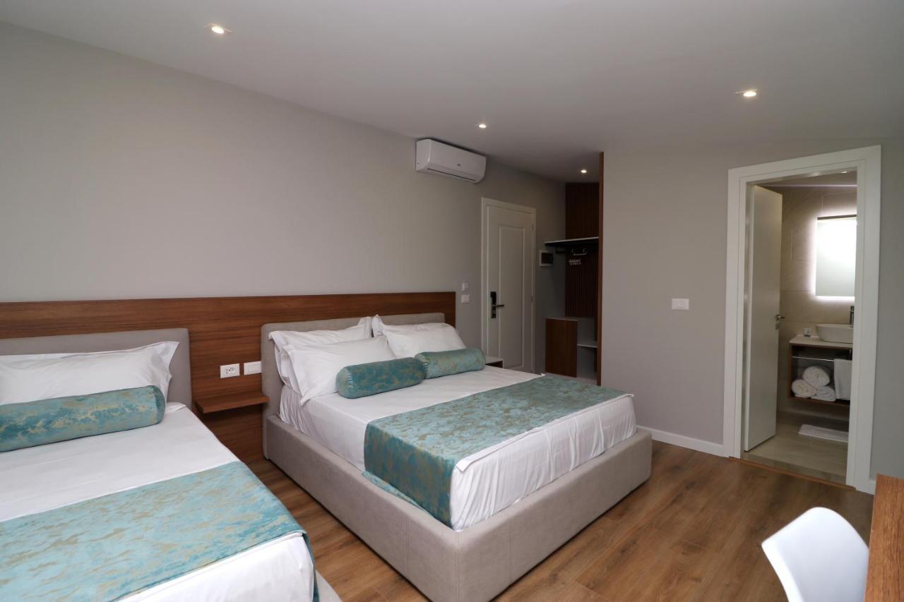 Vila Elarad Vlore Exterior photo