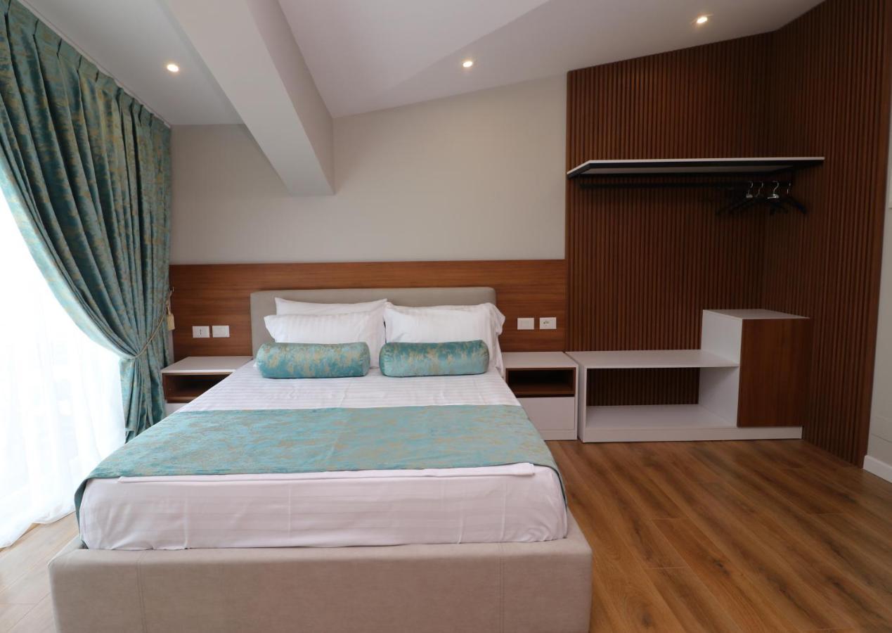 Vila Elarad Vlore Exterior photo