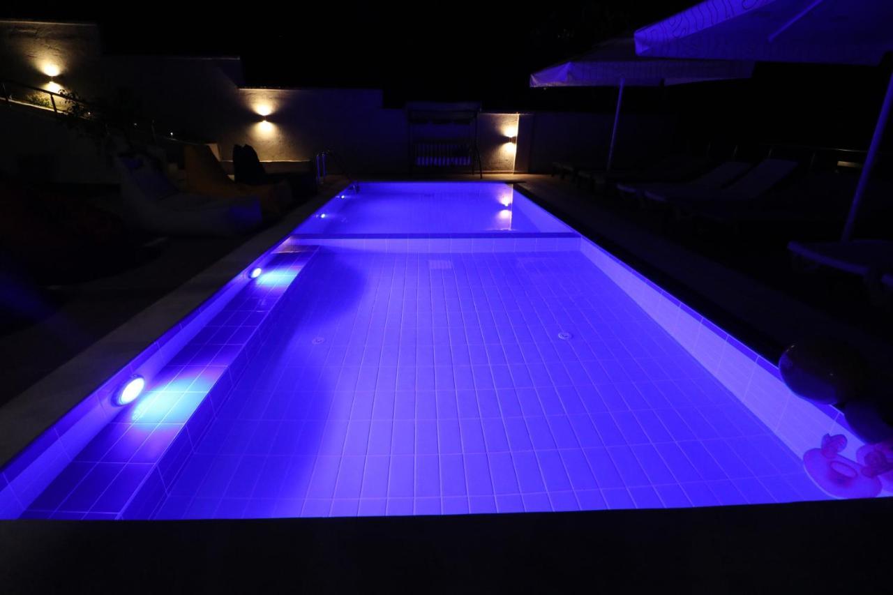 Vila Elarad Vlore Exterior photo