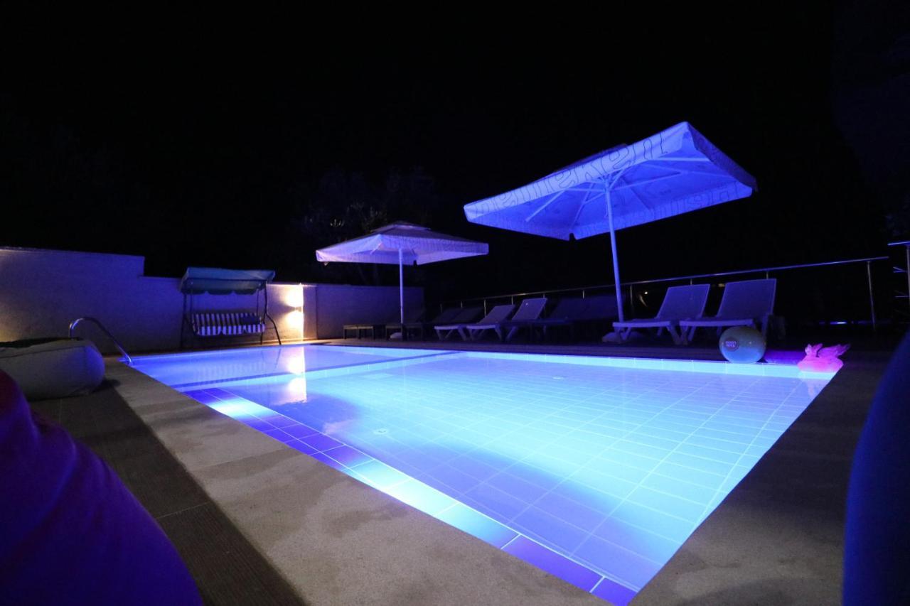 Vila Elarad Vlore Exterior photo